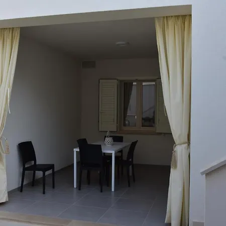 Altamarea Experience Aparthotel *