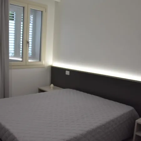 Aparthotel Altamarea Experience *